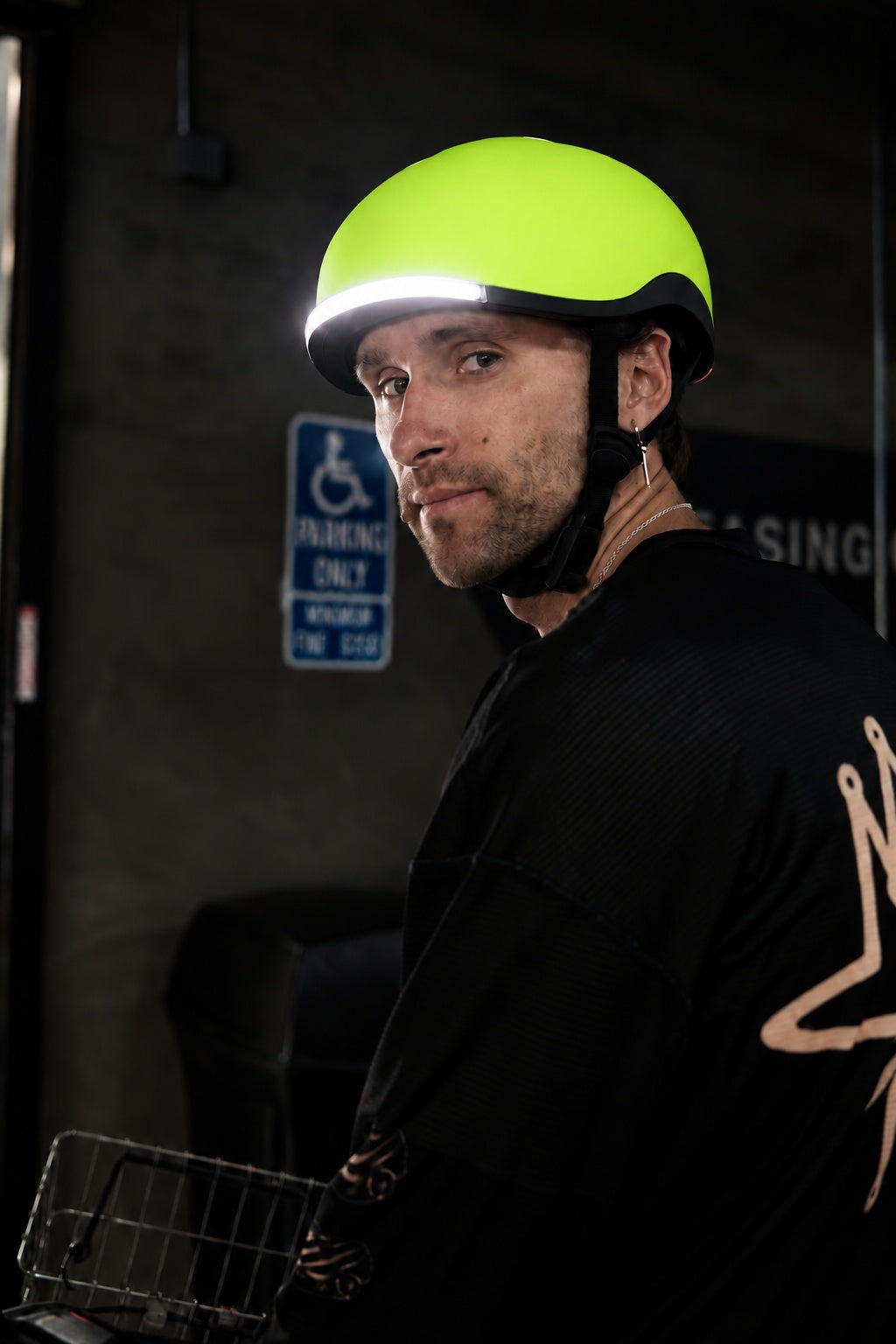 Lumos Nyxel Smart Bike Helmet — Flux — standard